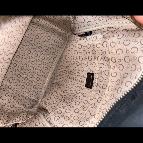 Guess Backpack - Picture 3 of 3